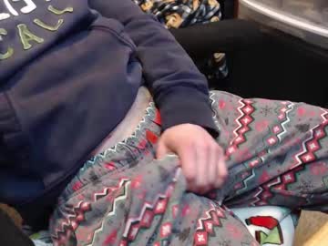 Horny_Hubbs Chaturbate stream image from February 17, 2025