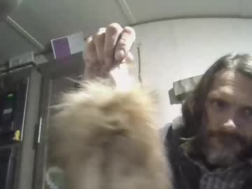 Hustlesmarter Chaturbate stream image from February 17, 2025