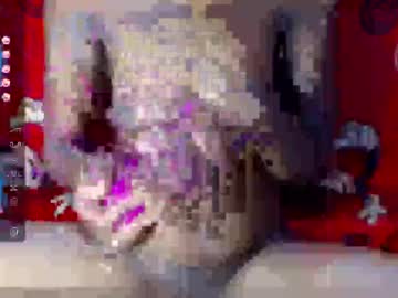 Milkylevel Chaturbate stream image from February 17, 2025
