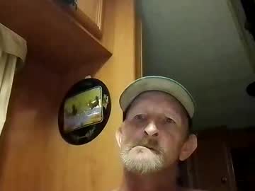 Davidlennyd517399 Chaturbate stream image from February 17, 2025