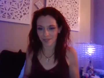 Dixieglam Chaturbate stream image from February 17, 2025