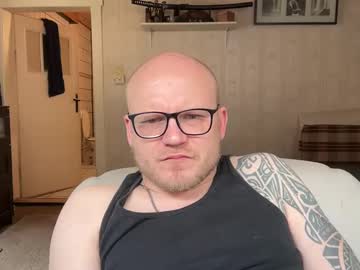 Deviiieye891 Chaturbate stream image from February 17, 2025