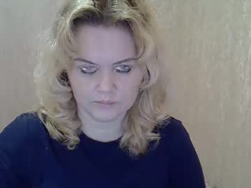 Karennelsonx Chaturbate stream image from February 17, 2025