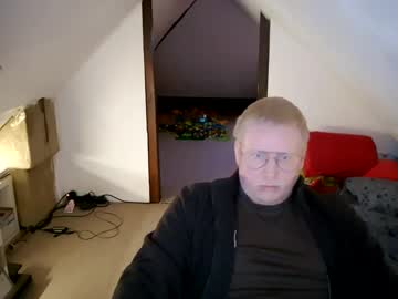 Cebas Chaturbate stream image from February 17, 2025
