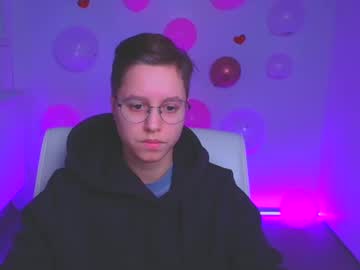 Linda_Miss_ Chaturbate stream image from February 17, 2025