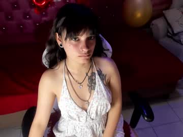 Naomy_Horn Chaturbate stream image from February 17, 2025