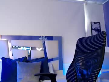 Paulinabarnett_ Chaturbate stream image from February 17, 2025