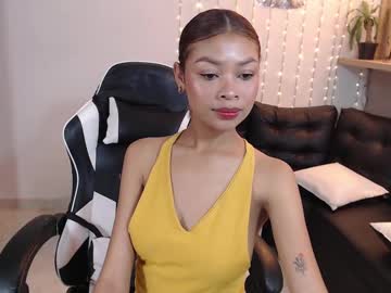 Perla_St Chaturbate stream image from February 17, 2025