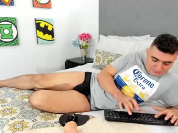 Andrhes_Muller Chaturbate stream image from February 17, 2025