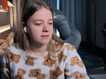 Candy_Meggie stream image from February 17, 2025