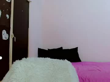 Lanna_Belle28 Chaturbate stream image from February 17, 2025