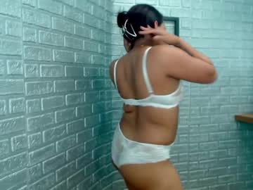 Martinafits Chaturbate stream image from February 17, 2025