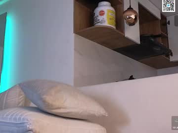 Phantom_Bigger1 Chaturbate stream image from February 17, 2025