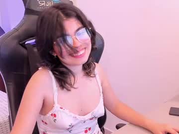 Selinalovelace Chaturbate stream image from February 17, 2025