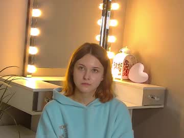 Carriehicks Chaturbate stream image from February 17, 2025