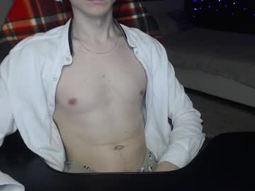 Dark_Estetic Chaturbate stream image from February 17, 2025