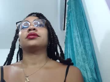 Dulsediosa Chaturbate stream image from February 17, 2025