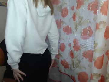 Emilyfork Chaturbate stream image from February 17, 2025