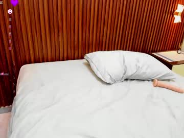 Emmakeller2 Chaturbate stream image from February 17, 2025