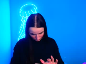 Milly_Liss Chaturbate stream image from February 17, 2025