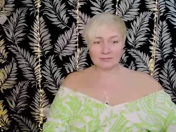 Oliviaoskar_ Chaturbate stream image from February 17, 2025
