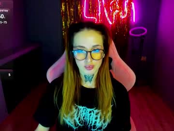 Tora_20 Chaturbate stream image from February 17, 2025