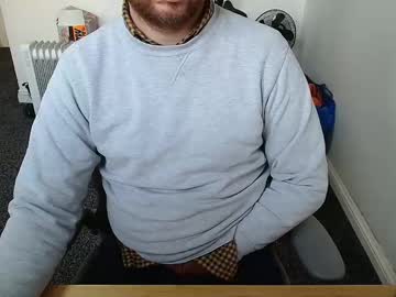 Wooyay Chaturbate stream image from February 17, 2025