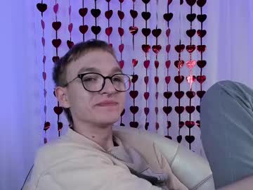 Andykisa Chaturbate stream image from February 17, 2025
