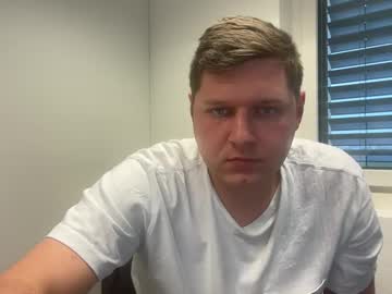 Hornyboy95300 Chaturbate stream image from February 17, 2025