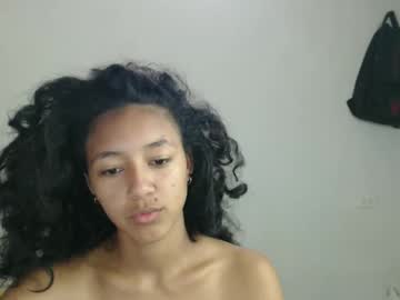 Ley_Blus1 Chaturbate stream image from February 17, 2025