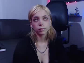 Mary_Janness Chaturbate stream image from February 17, 2025