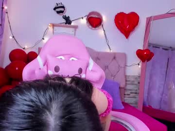 Meilybrown Chaturbate stream image from February 17, 2025