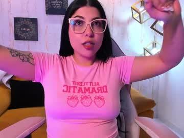 Melaniegrayx Chaturbate stream image from February 17, 2025