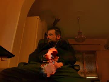 Pinopinoxxx Chaturbate stream image from February 17, 2025