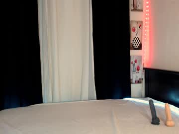 Urasian_Olivia1 Chaturbate stream image from February 17, 2025