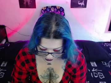 Annyfreyr Chaturbate stream image from February 17, 2025