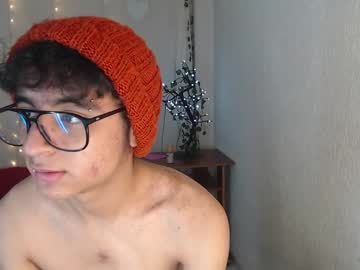 B4by_Mailo Chaturbate stream image from February 17, 2025