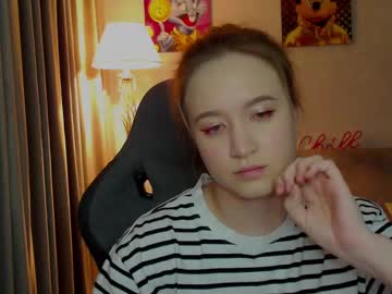 _Lalune_ Chaturbate stream image from February 17, 2025