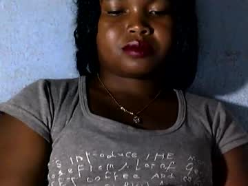 Nathy02 Chaturbate stream image from February 17, 2025