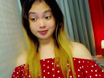 Hailywilson Chaturbate stream image from February 17, 2025
