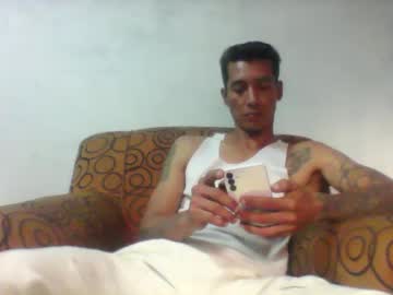 Milkhammer Chaturbate stream image from February 17, 2025