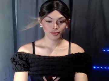 Girlthatyoulovexxx Chaturbate stream image from February 17, 2025