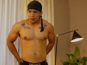 Jacksonbell9 Chaturbate stream image from February 17, 2025