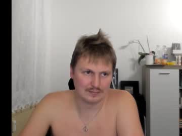Robirt5 Chaturbate stream image from February 17, 2025