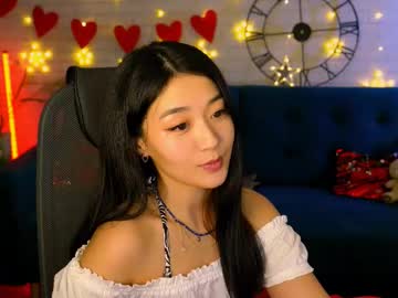 Hannarosie Chaturbate stream image from February 17, 2025