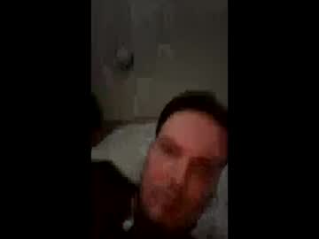 Hellomyqeen Chaturbate stream image from February 17, 2025
