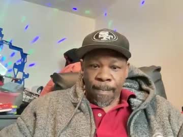 Uglydudefucks Chaturbate stream image from February 17, 2025