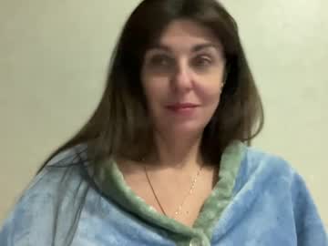 Viktorystar Chaturbate stream image from February 17, 2025