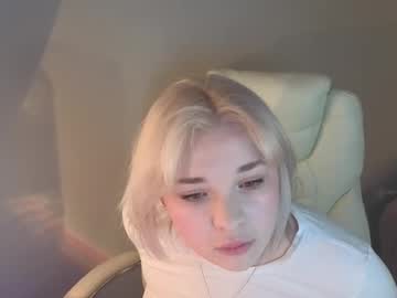 White_Misa Chaturbate stream image from February 17, 2025