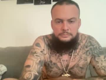 Whitemandingo92 Chaturbate stream image from February 17, 2025